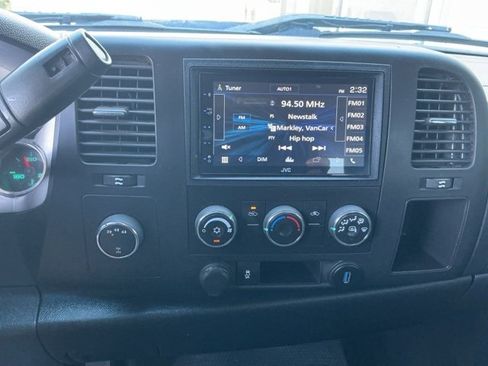 Used 2014 GMC Sierra 2500 SLE image 11