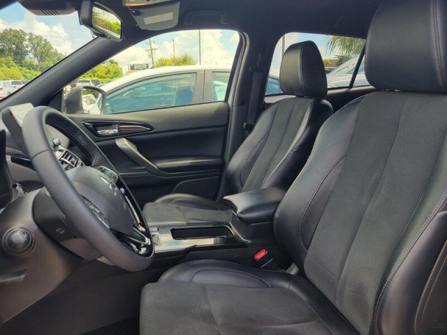 Used 2025 Mitsubishi Eclipse Cross AWD image 12
