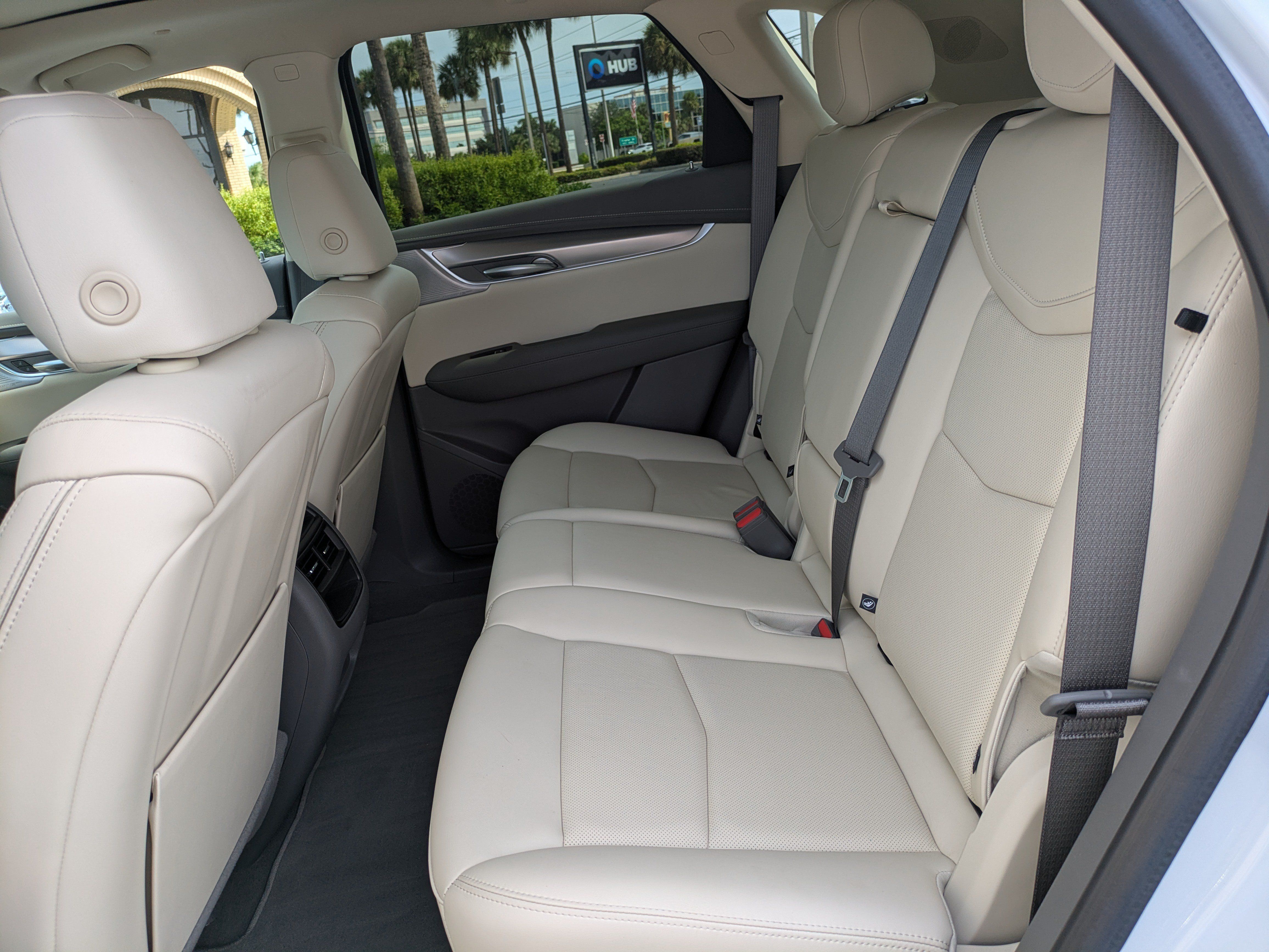 Used 2024 Cadillac XT5 Premium Luxury AWD/4WD image 11