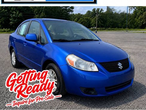 Used 2013 Suzuki SX4 LE FWD image 1
