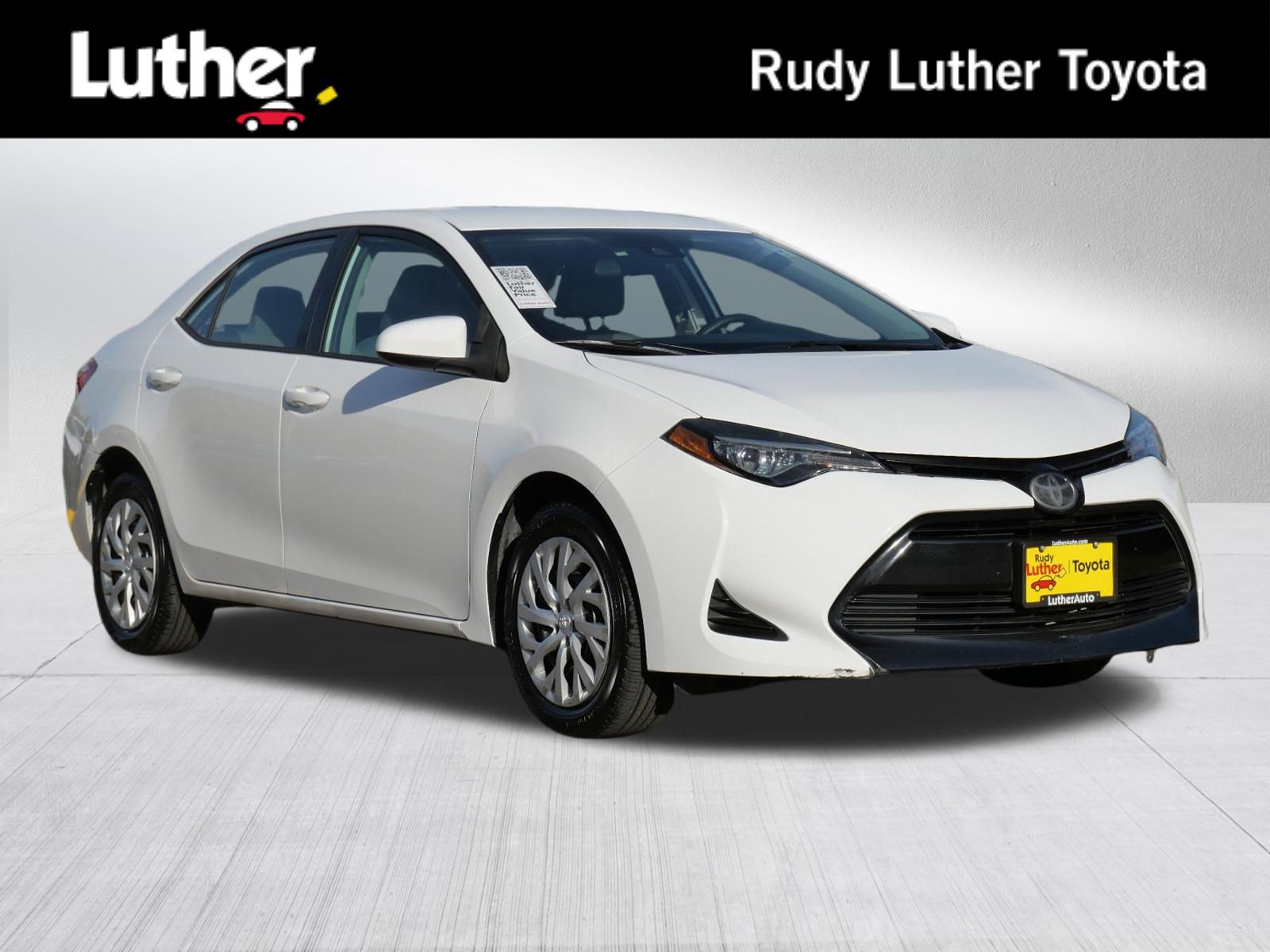 Certified 2019 Toyota Corolla LE FWD image 1