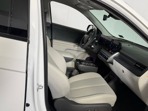 Used 2025 Hyundai Ioniq 5 Limited RWD image 30
