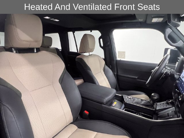 Certified 2024 Lexus GX 550 AWD/4WD image 11