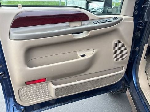 Used 2003 Ford Excursion Eddie Bauer image 10