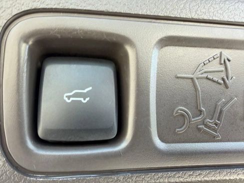 Used 2022 Lincoln Navigator 2WD image 26