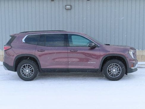Used 2026 GMC Acadia Elevation image 2