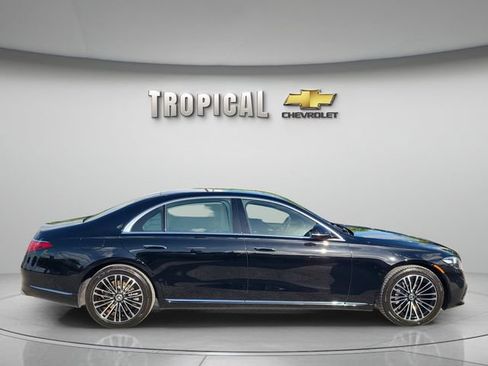 Used 2025 Mercedes-Benz S 500 4MATIC image 6