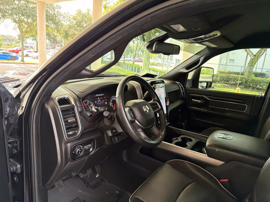 Used 2023 RAM 2500 Laramie w/ Night Edition AWD/4WD image 7