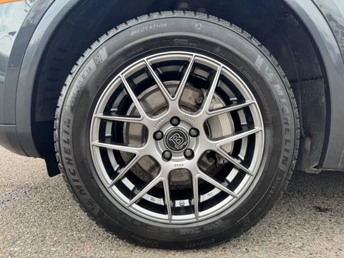 Used 2018 Audi Q5 2.0T Premium Plus image 23
