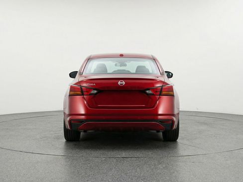 Used 2025 Nissan Altima 2.5 SV image 7