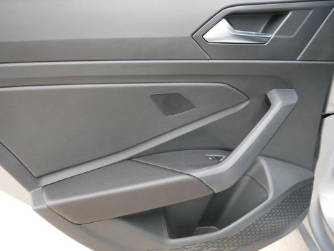 New 2025 Volkswagen Jetta Sport FWD image 6