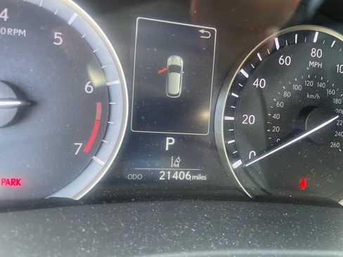 Used 2021 Lexus RX 350L FWD w/ Premium Package image 2