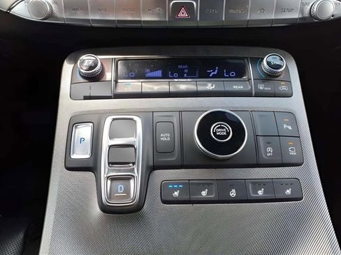 Certified 2022 Hyundai Palisade Calligraphy image 14