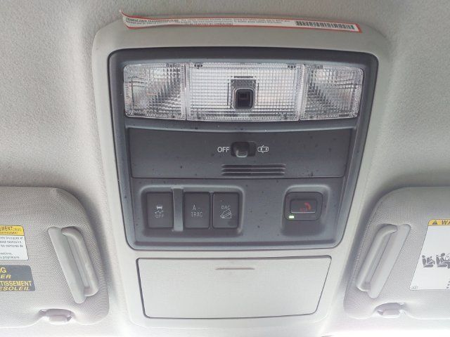 Used 2023 Toyota 4Runner SR5 AWD/4WD image 26