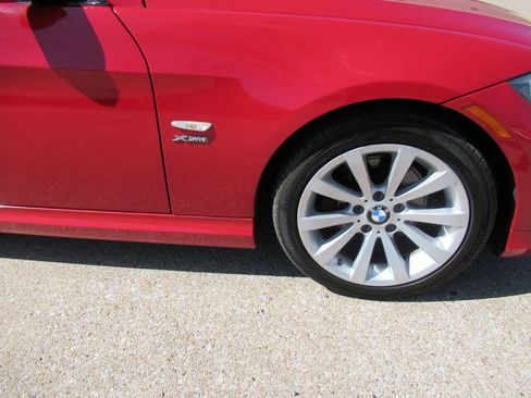 Used 2010 BMW 328i xDrive Sedan AWD/4WD image 10