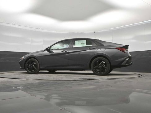 New 2026 Hyundai Elantra Sport FWD image 37
