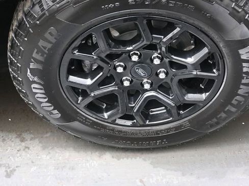 Used 2025 Ford F150 STX image 28