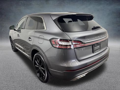 Used 2023 Lincoln Nautilus Reserve w/ Monochromatic Package AWD/4WD image 5