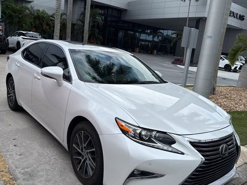 Used 2016 Lexus ES 350 image 1