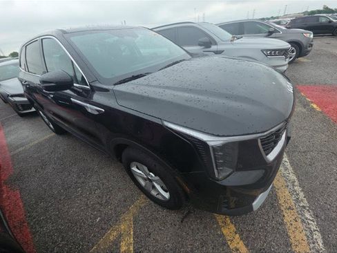 Used 2026 Kia Sorento LX FWD image 1