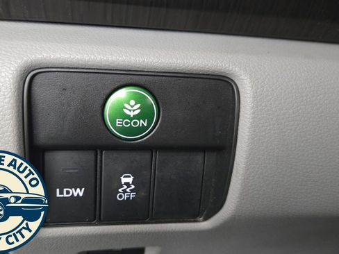 Used 2015 Honda Accord EX-L image 24