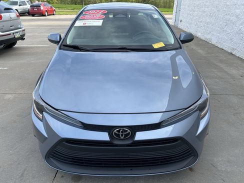 Certified 2024 Toyota Corolla LE FWD image 10