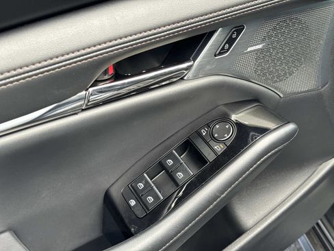 Certified 2023 MAZDA MAZDA3 s image 18