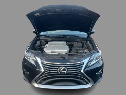 Used 2017 Lexus ES 350 w/ Luxury Package FWD image 13
