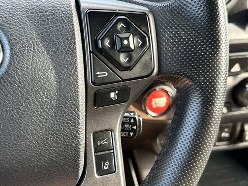 Used 2023 Toyota Tacoma TRD Off-Road w/ Technology Package AWD/4WD image 28