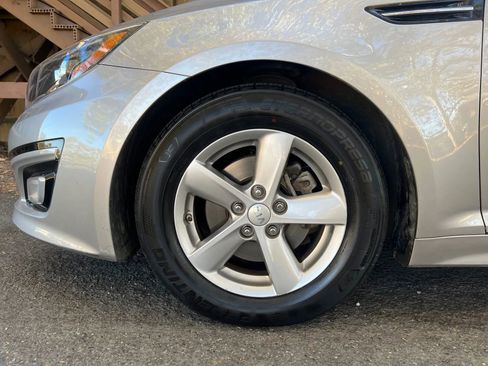 Used 2015 Kia Optima LX image 34