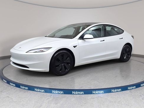Used 2024 Tesla Model 3 Standard Range RWD image 1