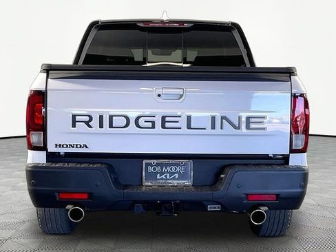 Used 2026 Honda Ridgeline Black Edition image 5