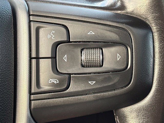 Used 2023 GMC Yukon SLT AWD/4WD image 23