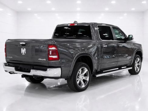 Used 2019 RAM 1500 Laramie AWD/4WD image 5
