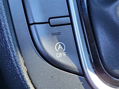 Used 2022 Hyundai Kona SEL image 17