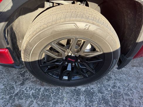 Used 2023 GMC Sierra 1500 Elevation RWD image 5