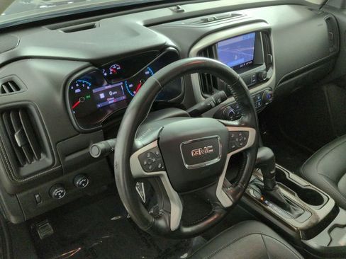 Used 2019 GMC Canyon SLT w/ Driver Alert Package image 11