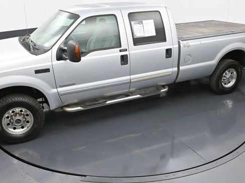 Used 2004 Ford F250 Harley-Davidson image 36