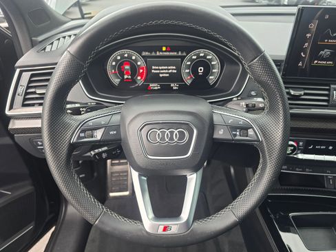 Used 2023 Audi SQ5 Premium Plus w/ Premium Plus Package image 14