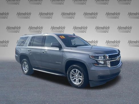 Used 2019 Chevrolet Tahoe LT RWD image 2
