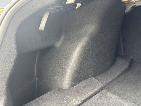 Used 2023 Tesla Model 3 Standard Range RWD image 39