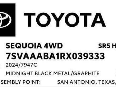Used 2024 Toyota Sequoia SR5 w/ SR5 Premium Package AWD/4WD image 84