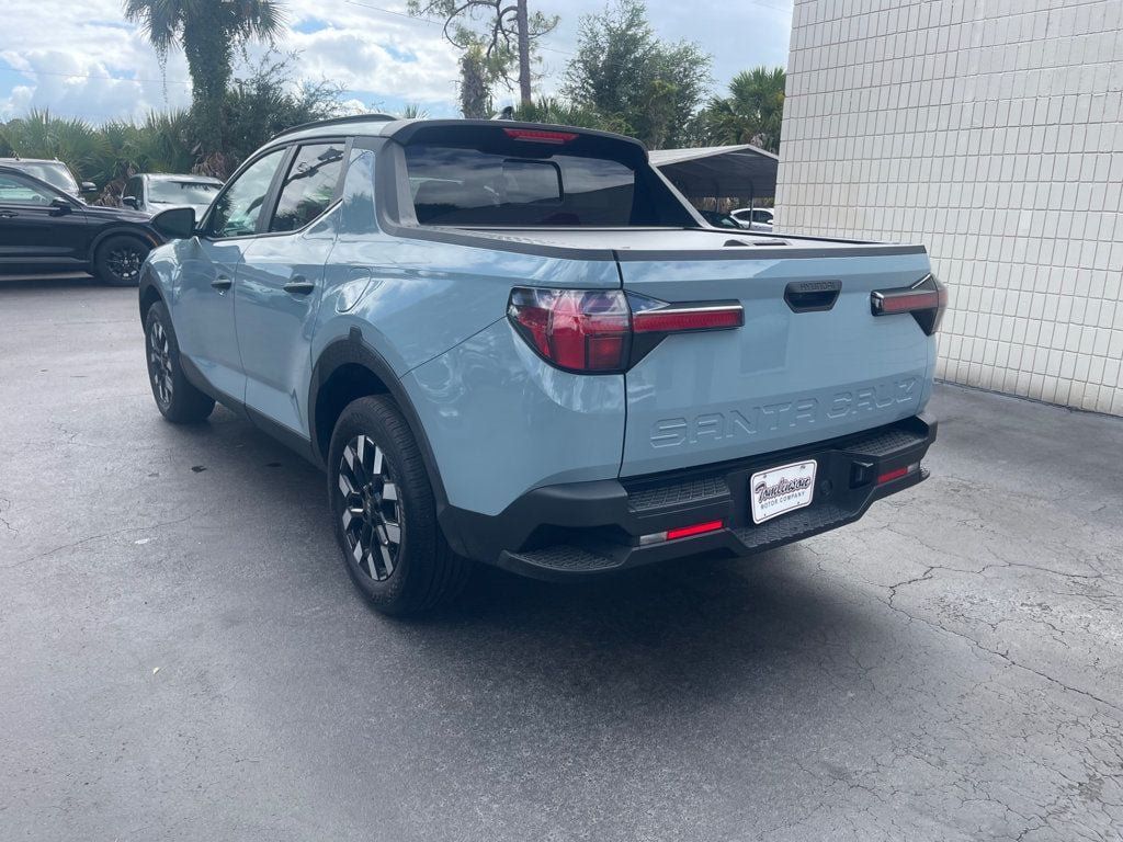 Used 2026 Hyundai Santa Cruz SEL FWD image 3