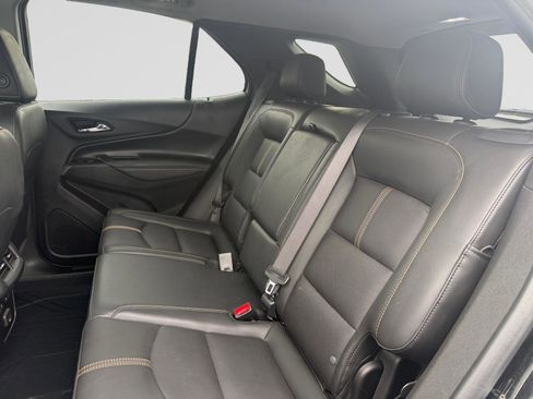 Used 2022 Chevrolet Equinox Premier image 13