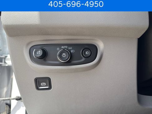 Used 2021 GMC Terrain SLT FWD image 28