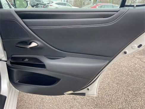 Used 2023 Lexus ES 350 w/ Premium Package image 29