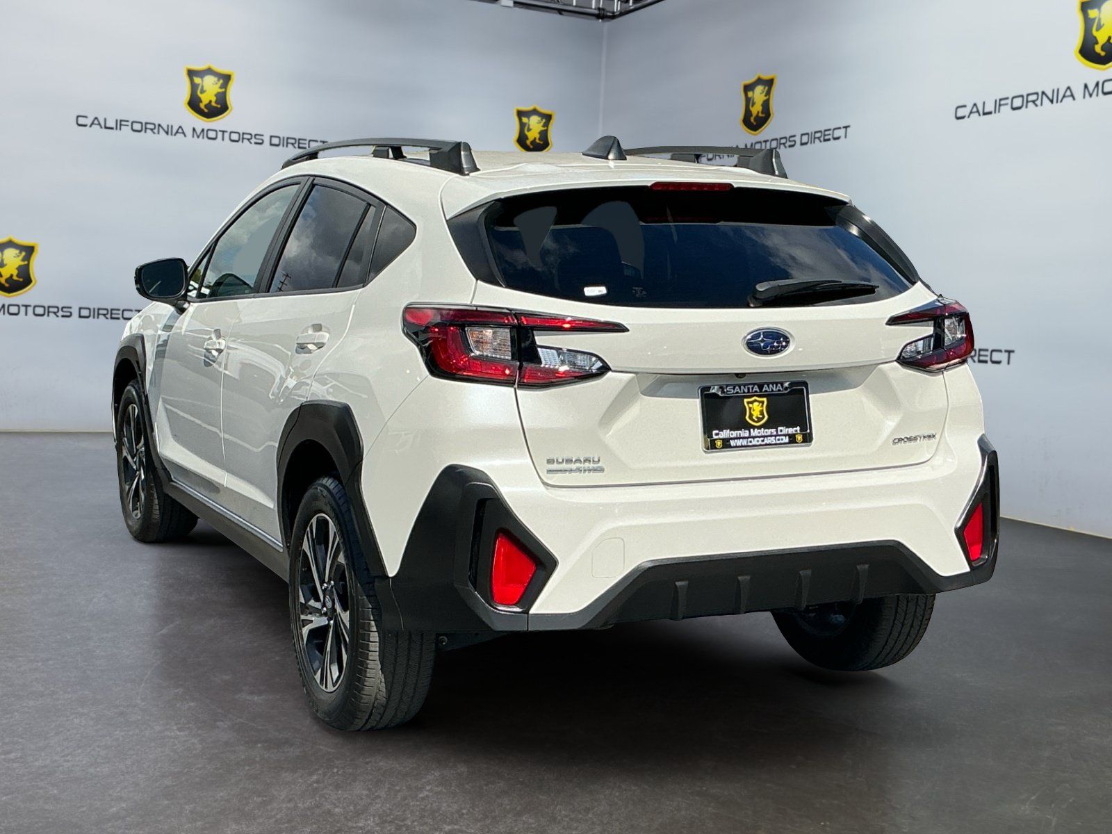 Used 2024 Subaru Crosstrek 2.0i Premium w/ Crosstrek Mirror Package AWD/4WD image 7