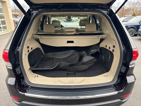 Used 2020 Jeep Grand Cherokee Limited w/ Luxury Group II image 23