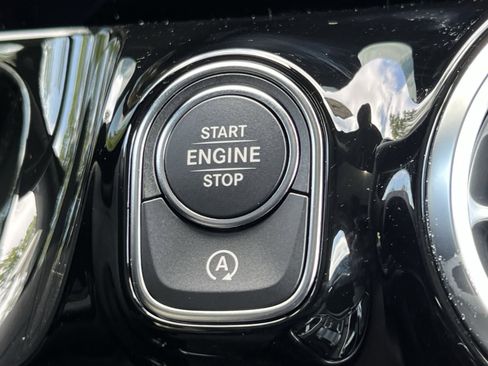 Certified 2026 Mercedes-Benz GLA 250 4MATIC image 31