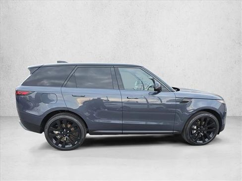 New 2026 Land Rover Range Rover Sport SE image 4